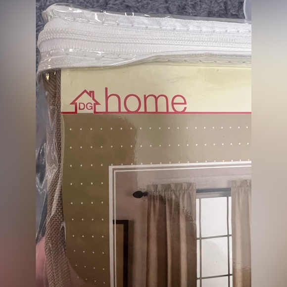 BNIB Window Panel Set! - Picture 7 of 11